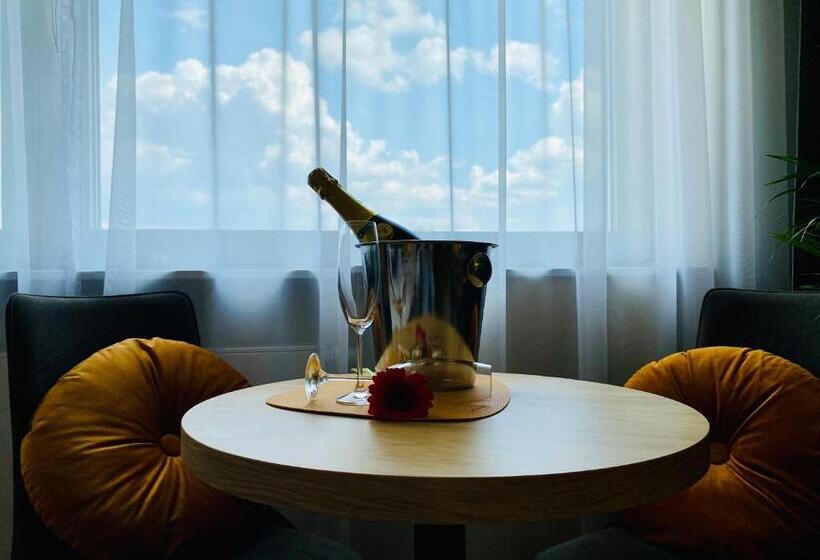 Fotos del hotel Conrad:  24