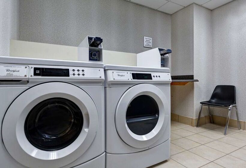 هتل Hampton Inn & Suites Clearwater/st. Petersburg Ulmerton Road, Fl