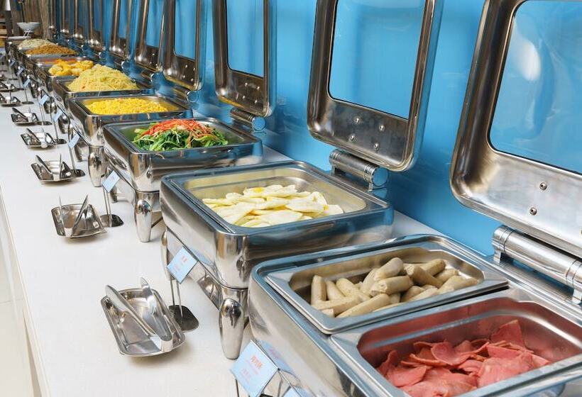 Fotos del hotel Holiday Inn Express Dalian City Centre, An Ihg:  4