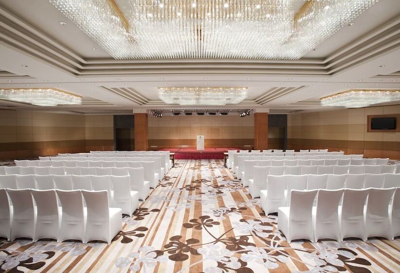 هتل Holiday Inn Tianjin Riverside, An Ihg
