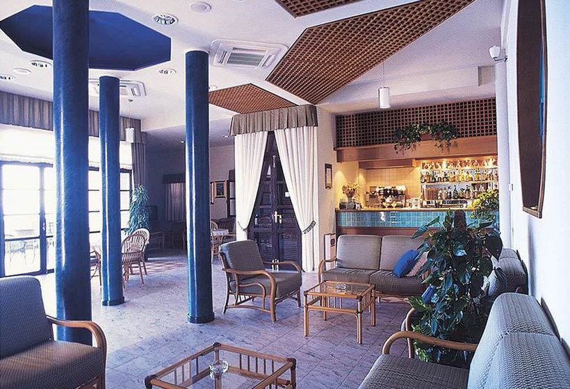 酒店 La Caletta