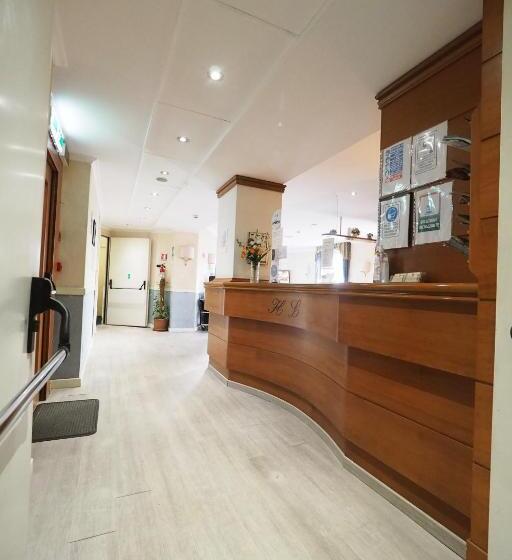 Fotos del hotel Laura:  30