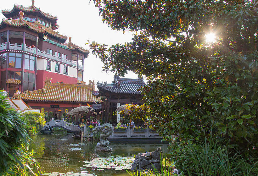 هتل Ling Bao, Phantasialand Erlebnis