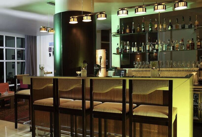Fotos del hotel Mercure Hanoi La Gare:  4