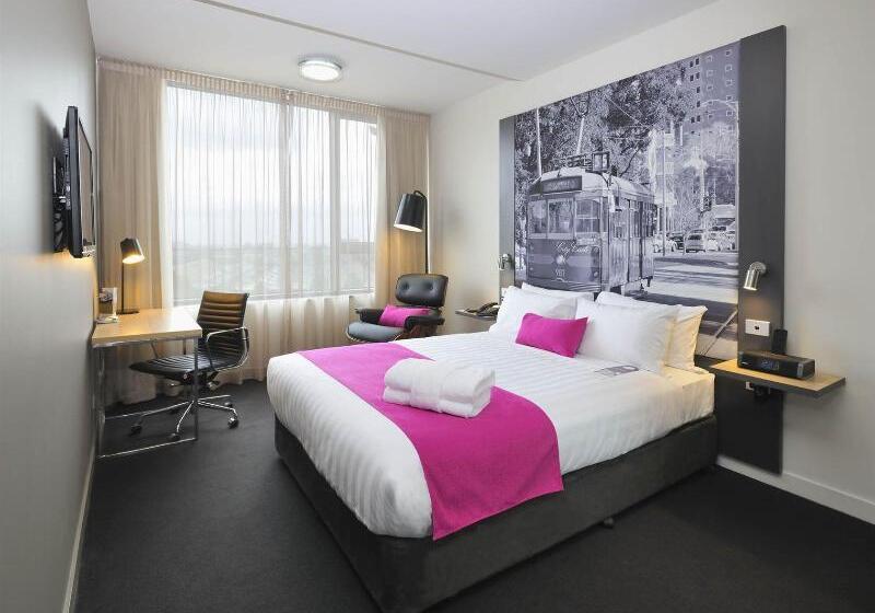 هتل Mercure Melbourne Therry Street