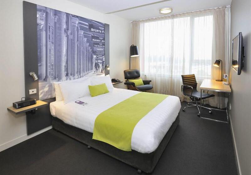 هتل Mercure Melbourne Therry Street