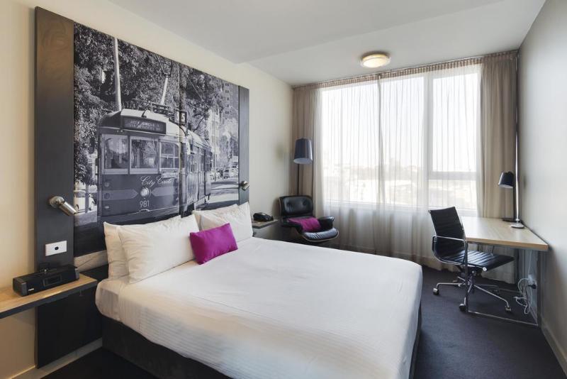 هتل Mercure Melbourne Therry Street