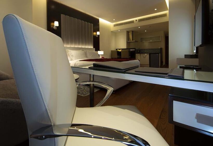 Fotos del hotel Number One Tower Suites:  17