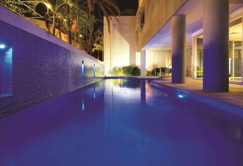 هتل Oaks Townsville Metropole