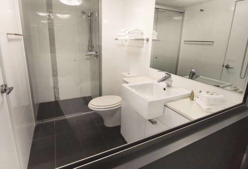 هتل Oaks Townsville Metropole