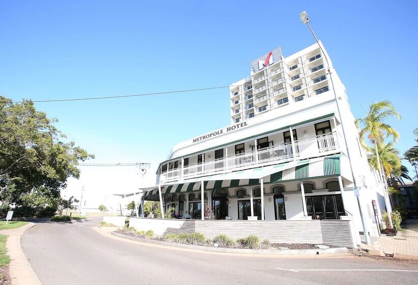هتل Oaks Townsville Metropole