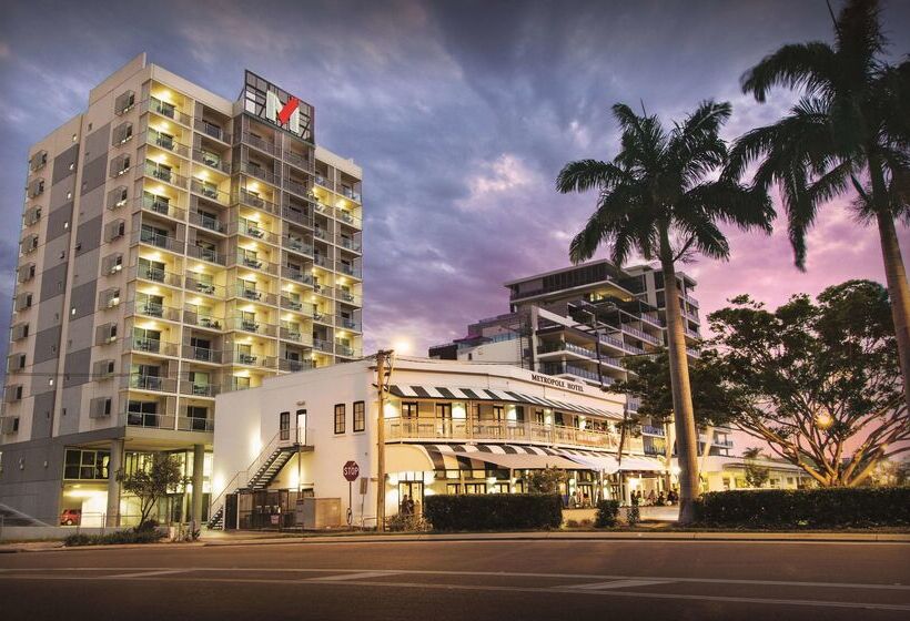 ホテル Oaks Townsville Metropole