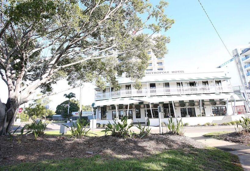 هتل Oaks Townsville Metropole