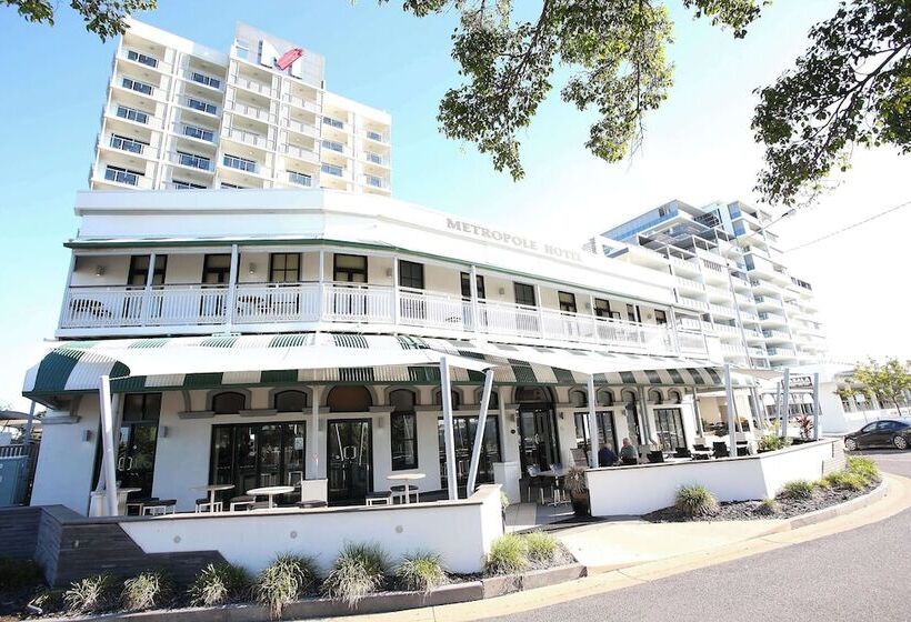 هتل Oaks Townsville Metropole