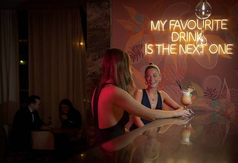 Pestana Chelsea Bridge Hotel & Spa