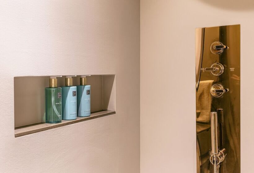 Fotos del hotel Portobay Teatro:  16