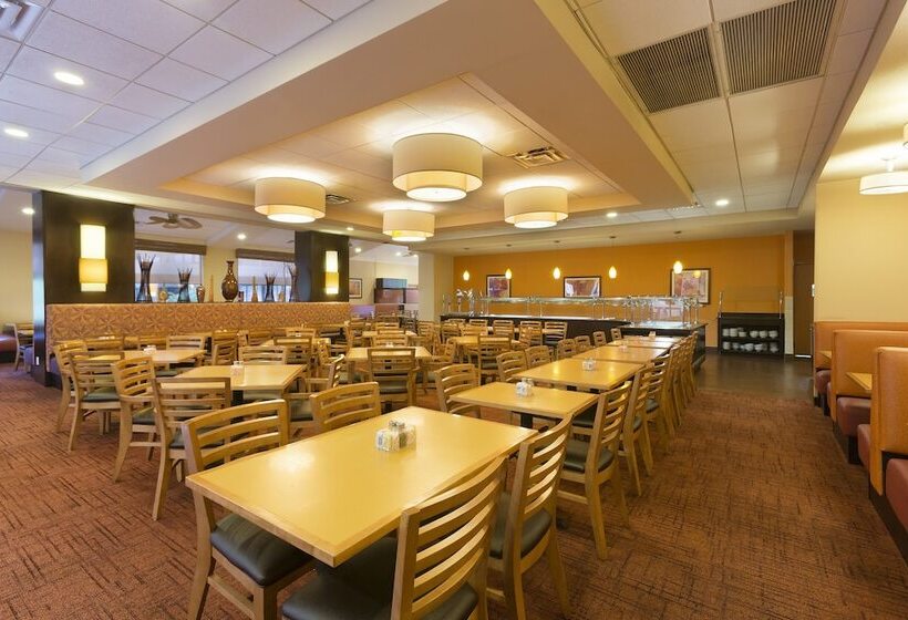 هتل Rosen Inn International