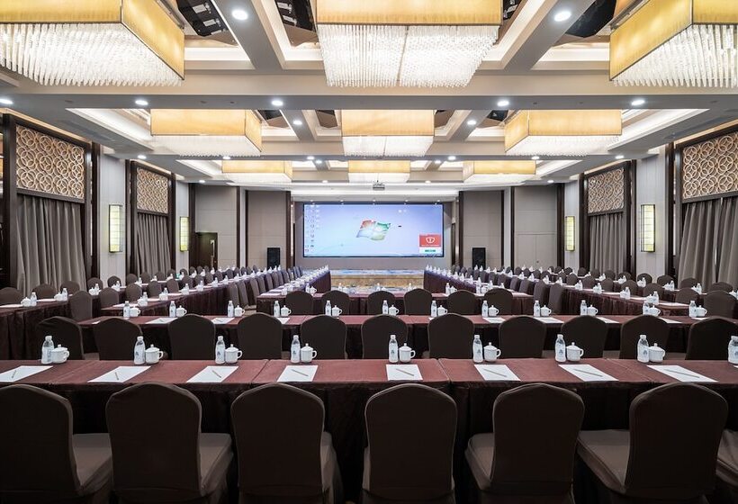 Fotos del hotel Minshan Lhasa Grand:  13