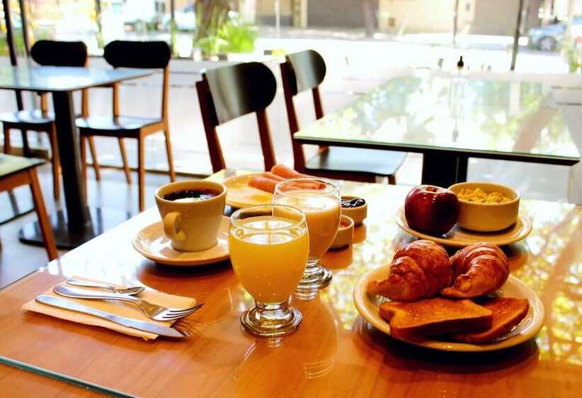 Soltigua Apart Hotel Mendoza