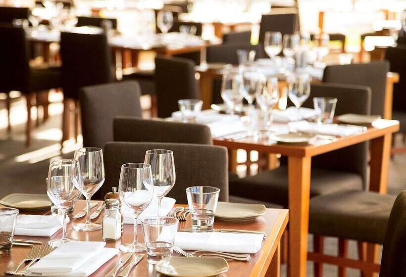 هتل The Sebel Launceston