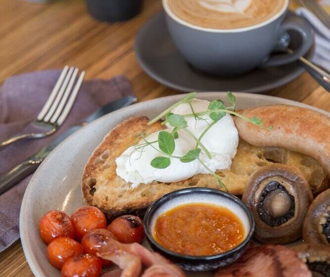 هتل The Sebel Launceston