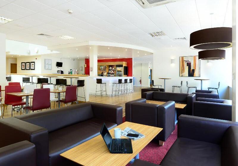 Fotos del hotel Travelodge London Central City Road:  18