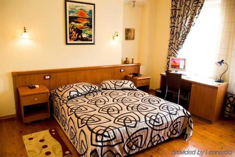 هتل Villa Tafaj