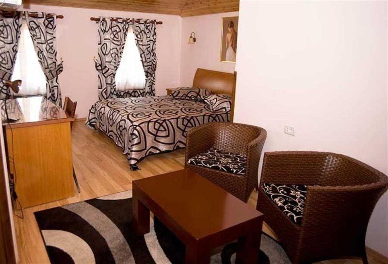 هتل Villa Tafaj