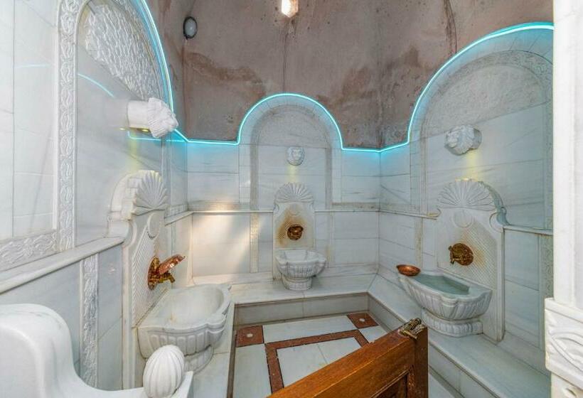 Fotos del hotel Celal Aga Konagi Metro:  80