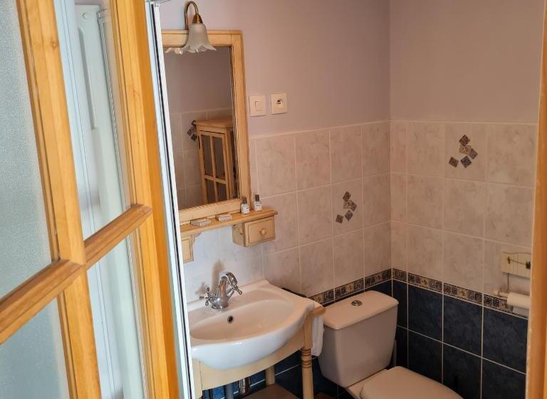 住宿加早餐  Les Mouettes Blessées