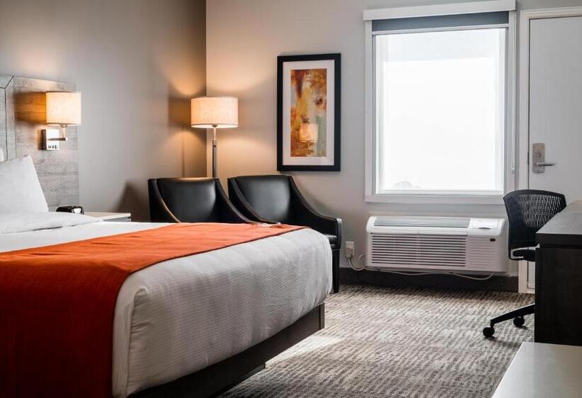 هتل Amsterdam Inn & Suites Florenceville