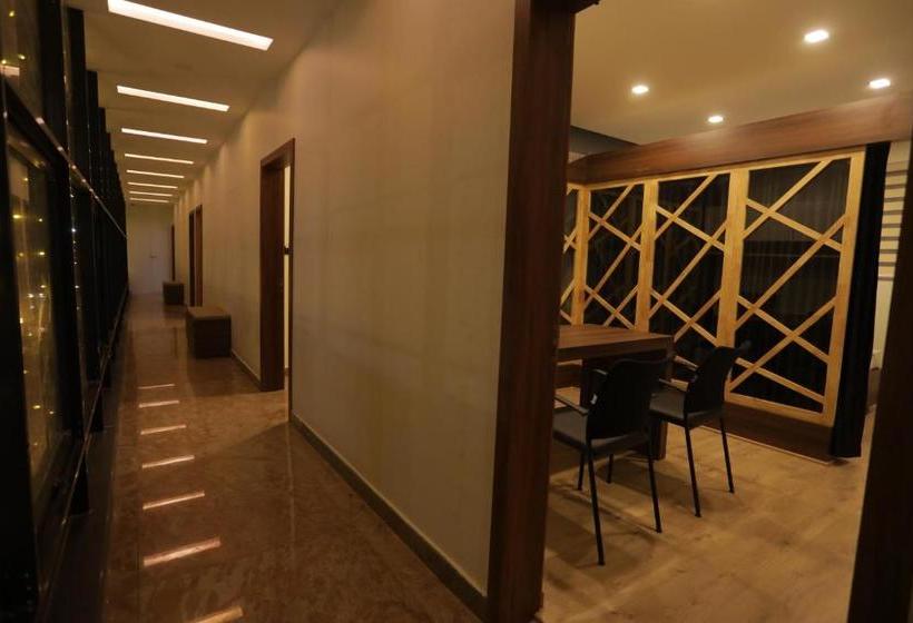 Отель Ar Rooms