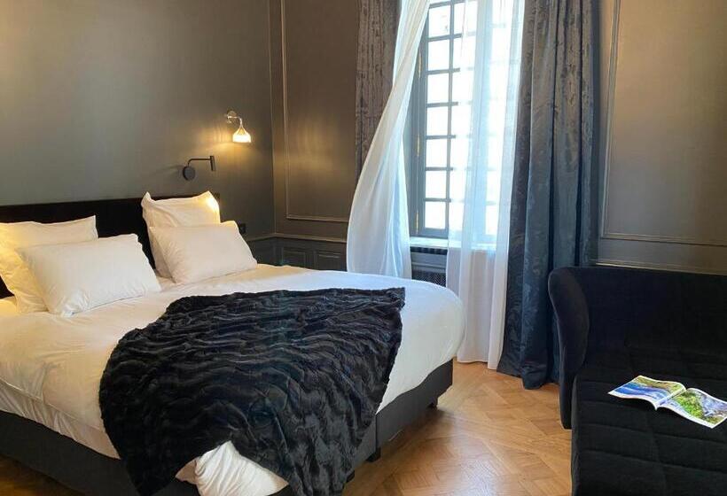 هتل Belle Epoque