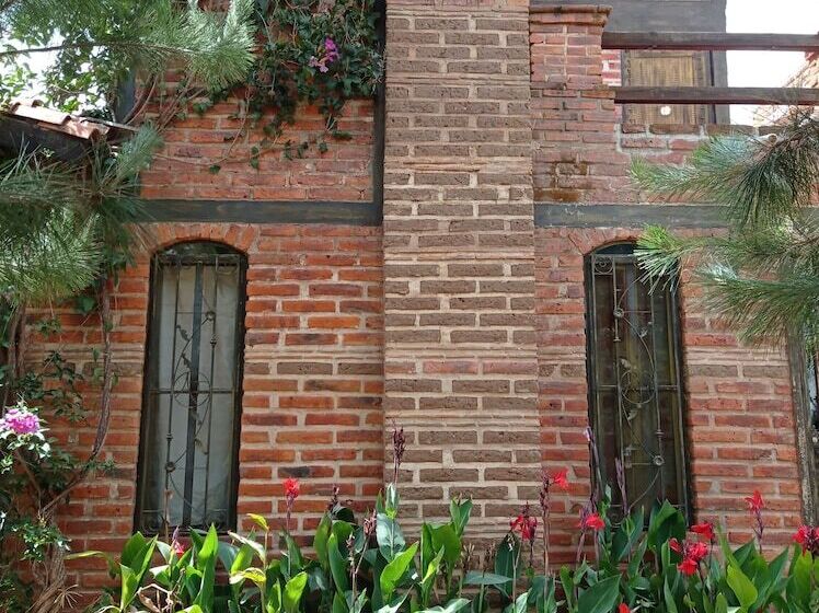 فندق Cabañas Azul Tequilana