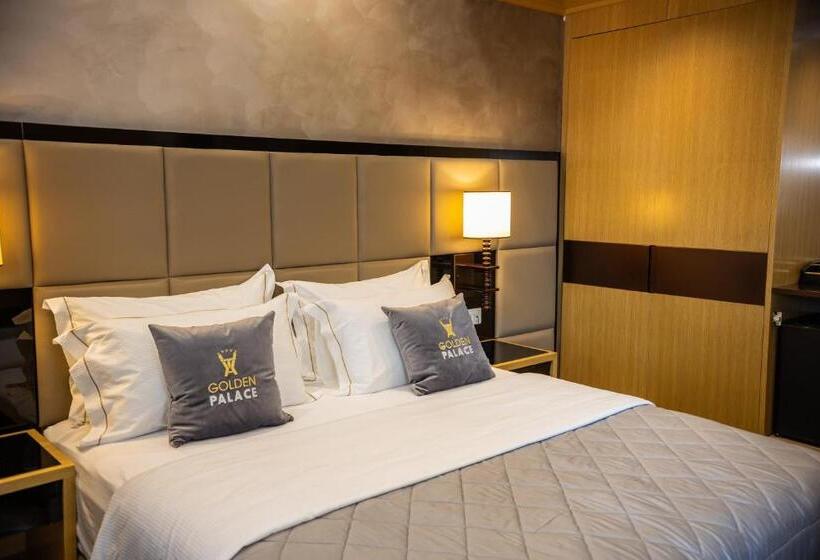 هتل Golden Palace