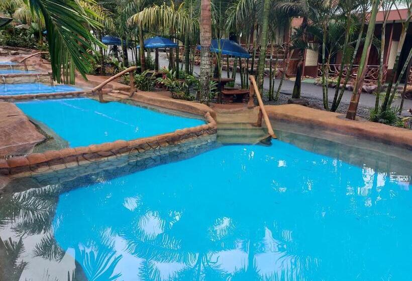 هتل Palmera Real Hot Springs