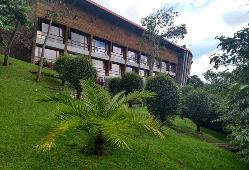 בית מלון כפרי Piedras Blancas   Comfenalco Antioquia
