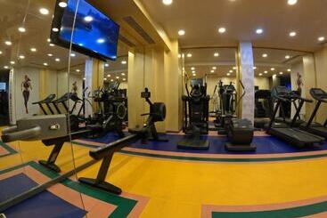 هتل Premium Park