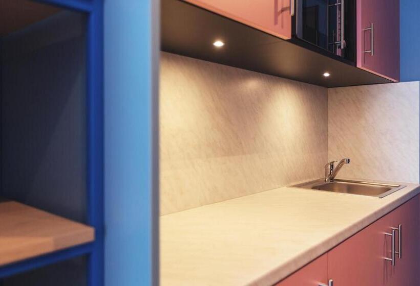 The Niu Belt   Apartments