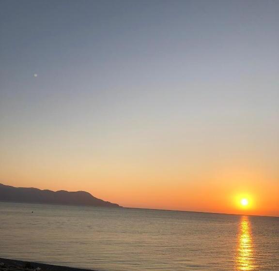 هاستل 沼津ライダーハウスしんちゃん