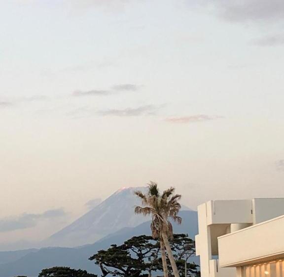 هاستل 沼津ライダーハウスしんちゃん