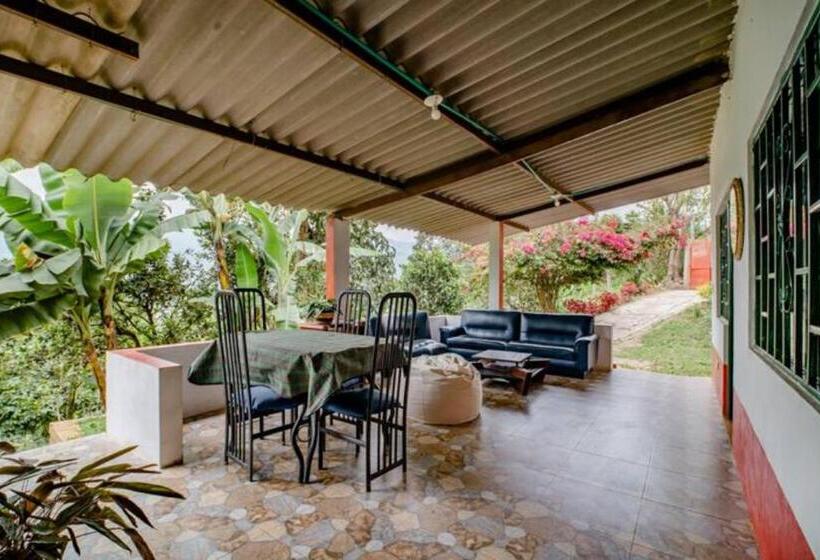 مبيت وإفطار Finca Umnisa   Choachi