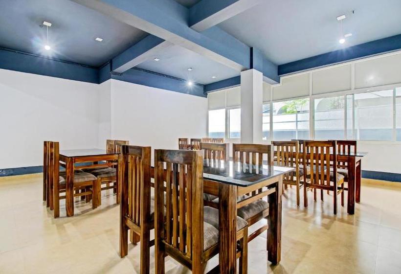 Отель Vaccinated Staff Capital O Kov082 Country Club Hospitality