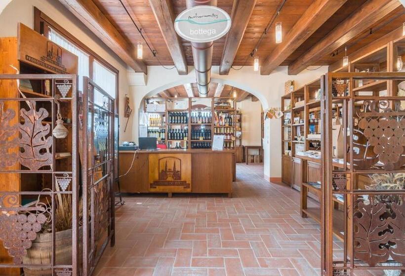 فندق Collina Dei Poeti