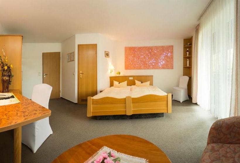 בית מלון כפרי Und Restaurant Karpfenschänke