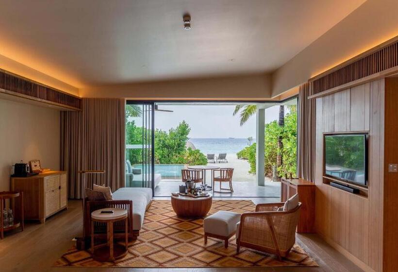 استراحتگاه Kuda Villingili Maldives