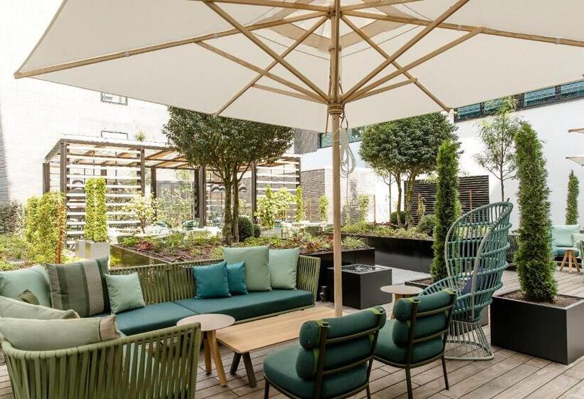 Motel One Stuttgart Hauptbahnhof