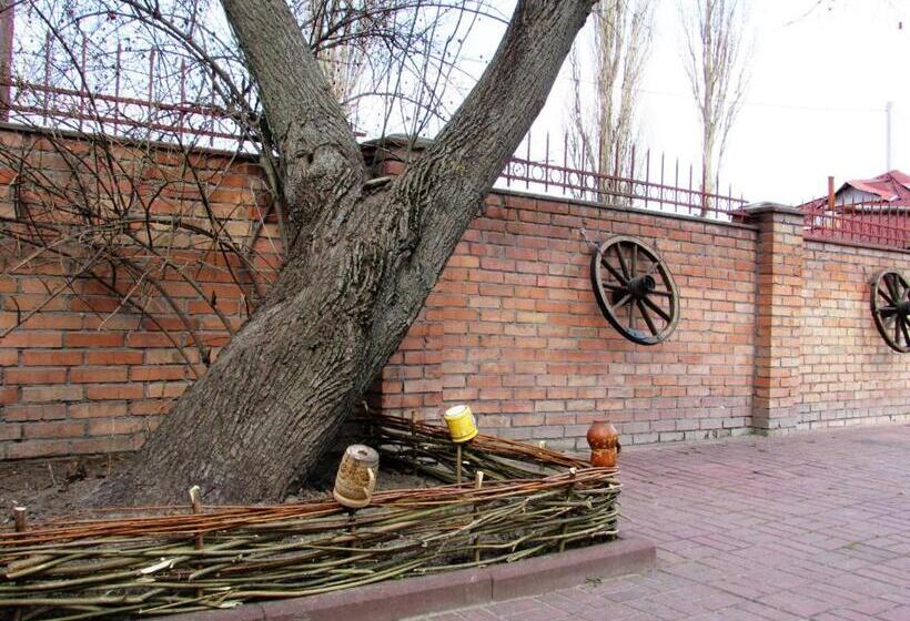 Hôtel готель маєток