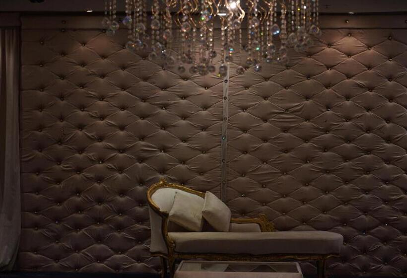 فندق Crystal Blue Rabigh 2