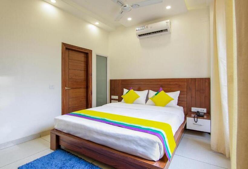 Itsy Hotels Gm Residency